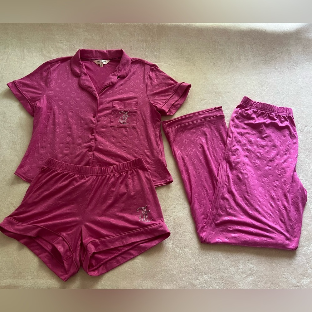Juicy Couture Fuchsia Pajama Set